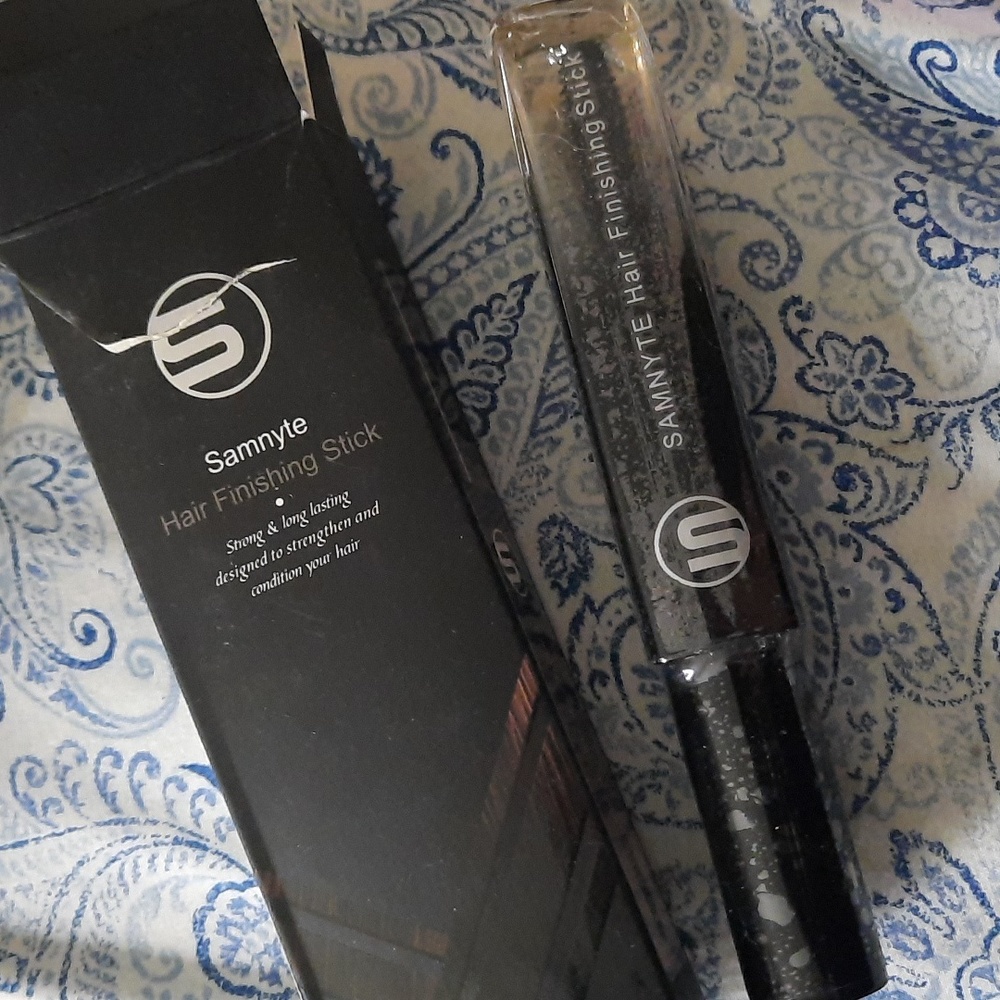 Samnyte hair finishing stick
